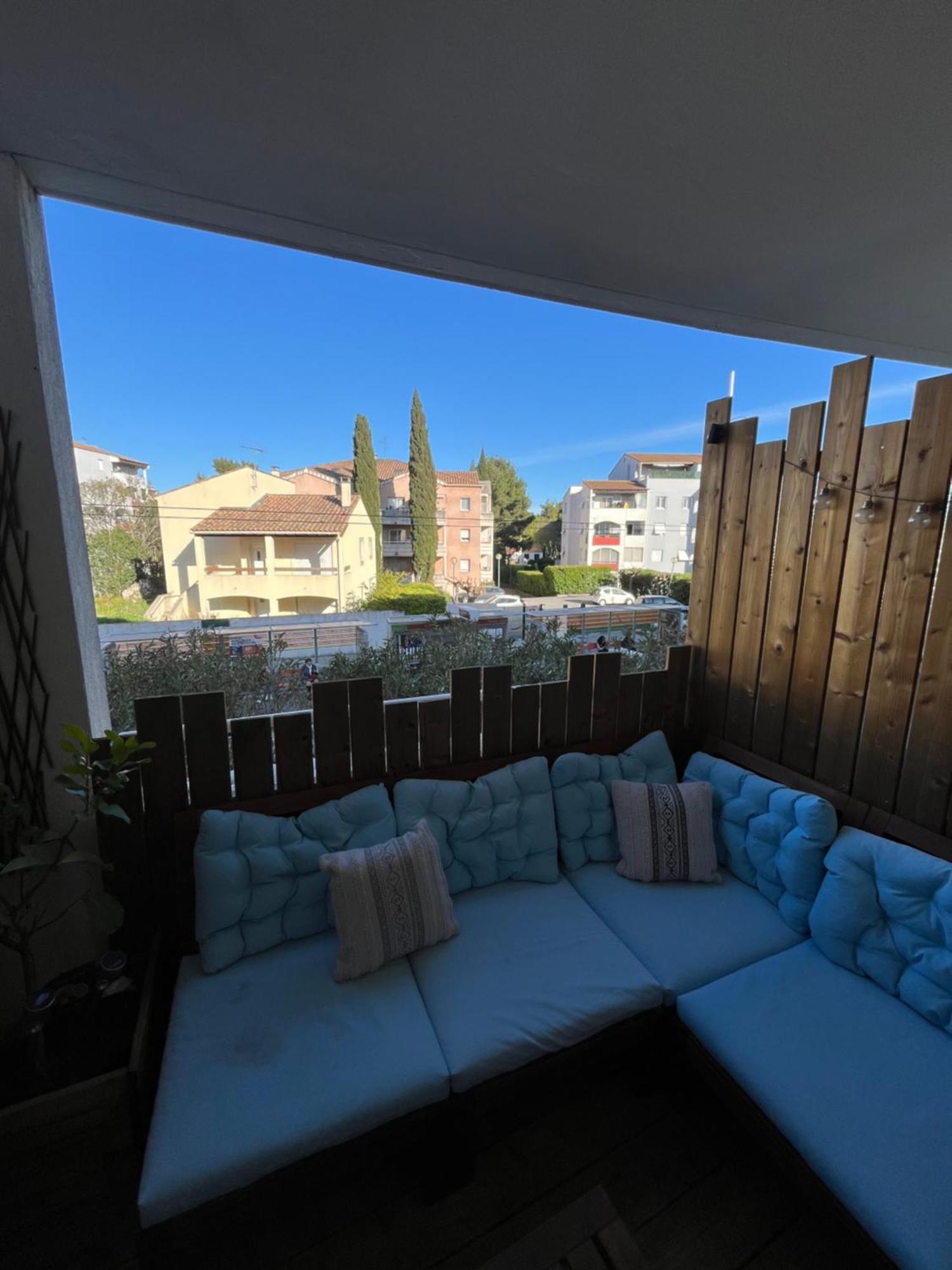 Joli T2/ Tram/ Clim/ Parking/ Wifi/ Piscine Apartment Montpellier Exterior photo